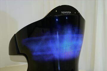 robot Toyota